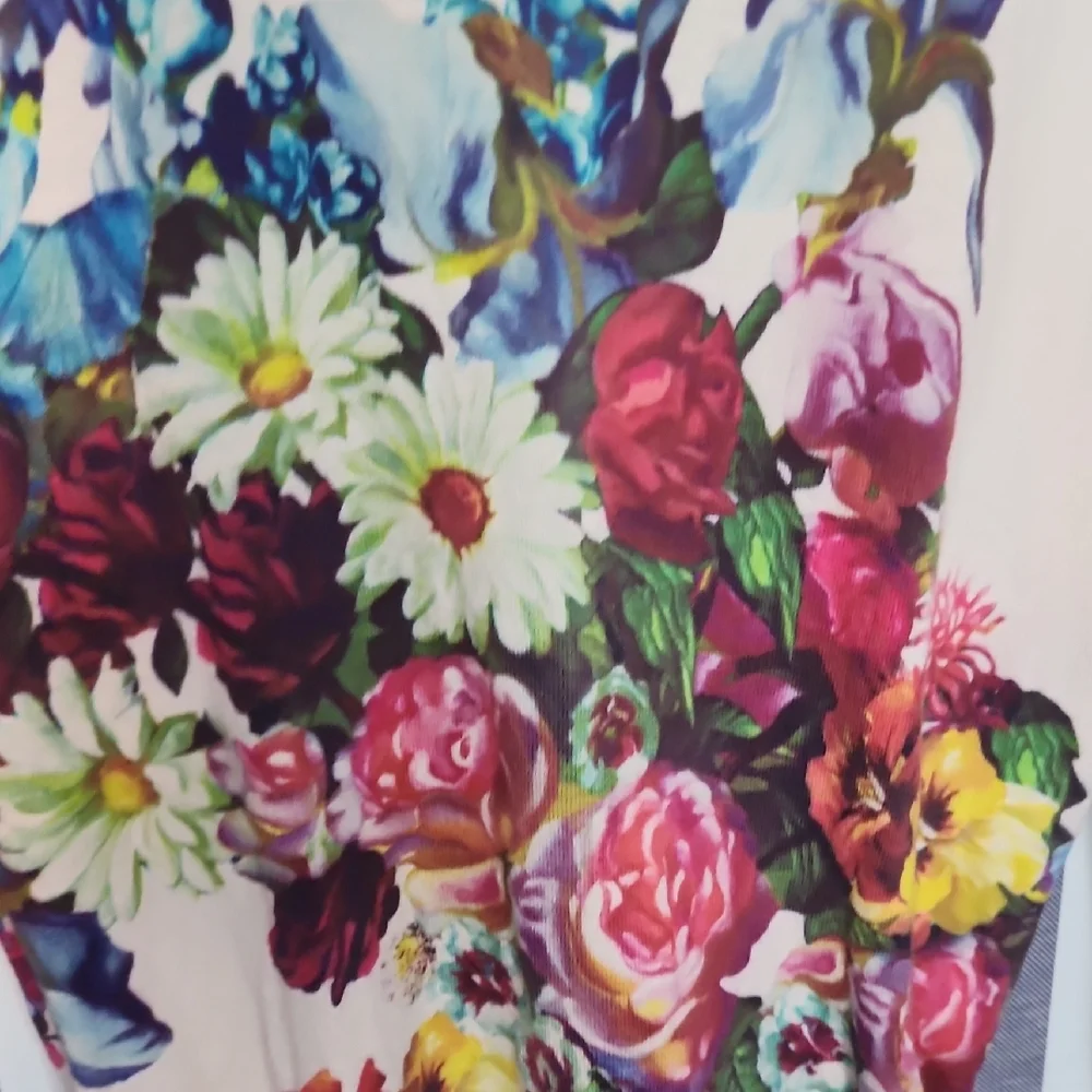 Ted Baker Cream Floral Sweater 100% Cotton - Picture 4 of 5